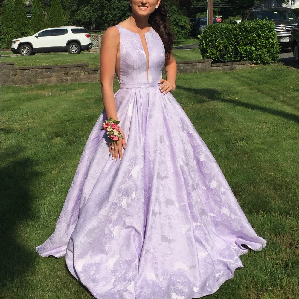 Beautiful Lilac Gown